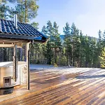 Gronnsted 8p With Bathtub Hot Tub Vradal
