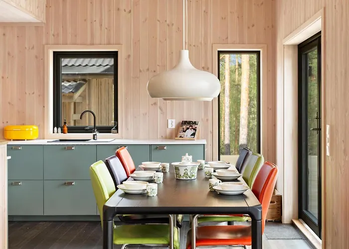 Gronnsted 8p With Bathtub Hot Tub Vrådal